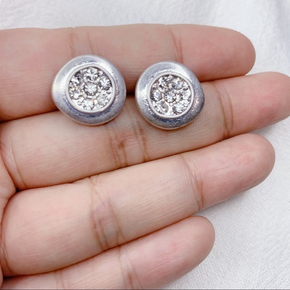 ❣️$25/3❣️  Elegant Rhinestones Sliver Plated Stud Earrings - Picture 3 of 7